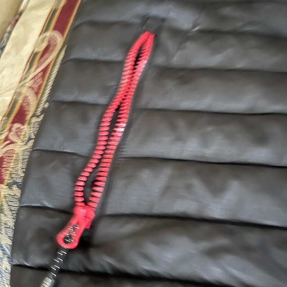 Stormtech performance ladies vest. Red and black - Picture 3 of 11